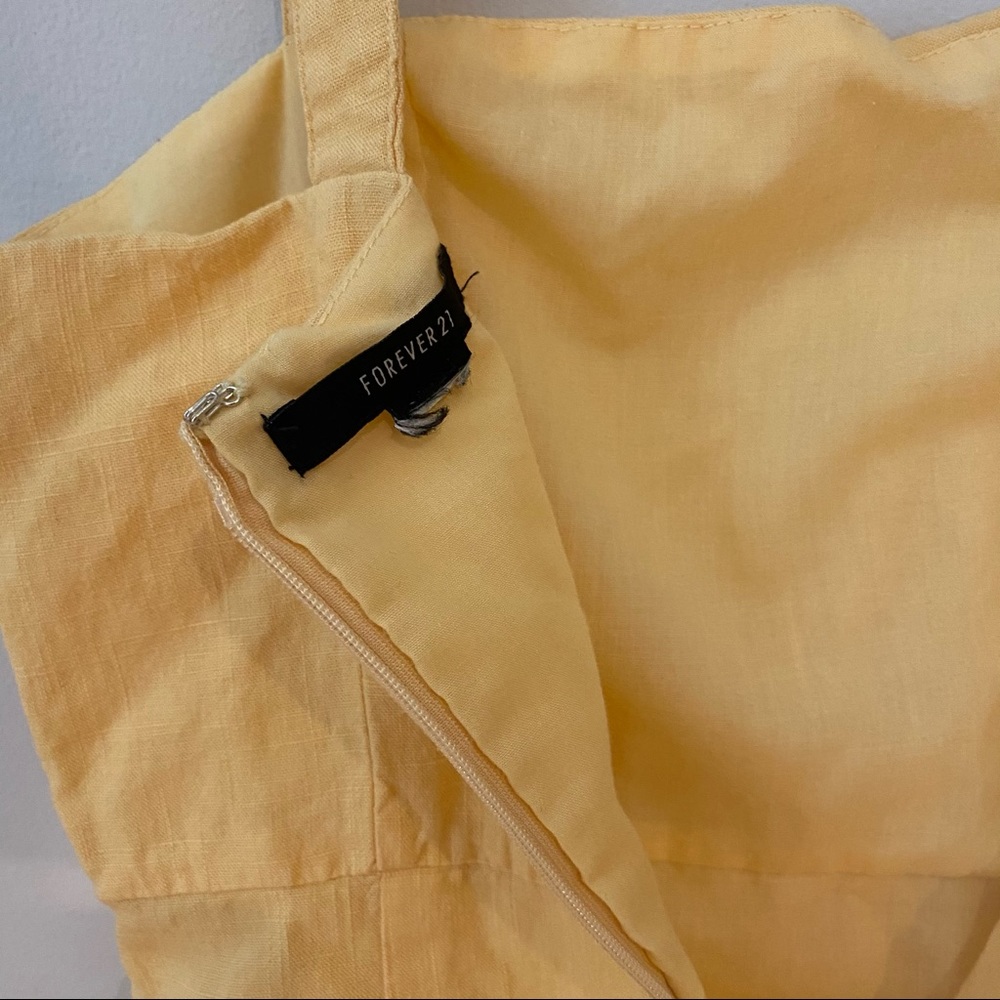 Dress - Picture 4 of 4